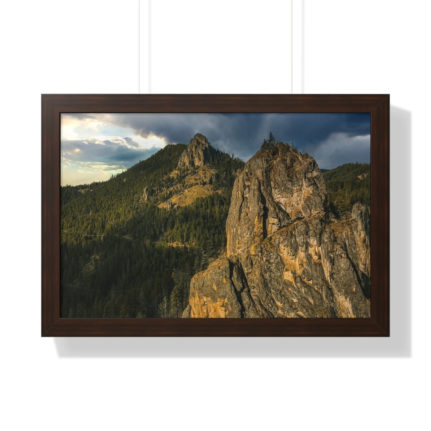 Oregon - Eagle Rock - Framed Horizontal Poster